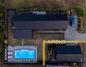 Private by the beach Whitianga